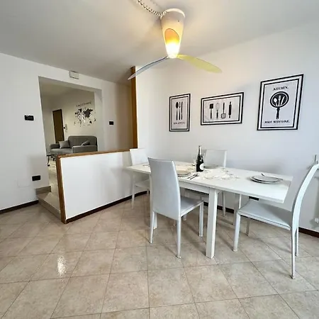Apartment Marconi Free Parking / Near The Airport Bologna