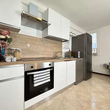 Marconi Free Parking / Near The Airport Апартаменты